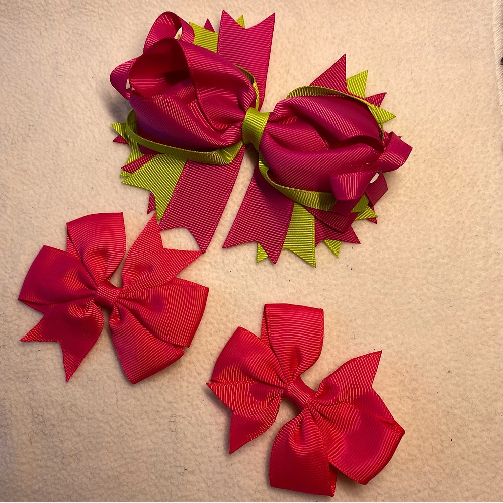 DISNEY INSPIRED HAND-CRAFTED GROSGRAIN HEADBOW RIBBON with TWO HAIR CLIPS